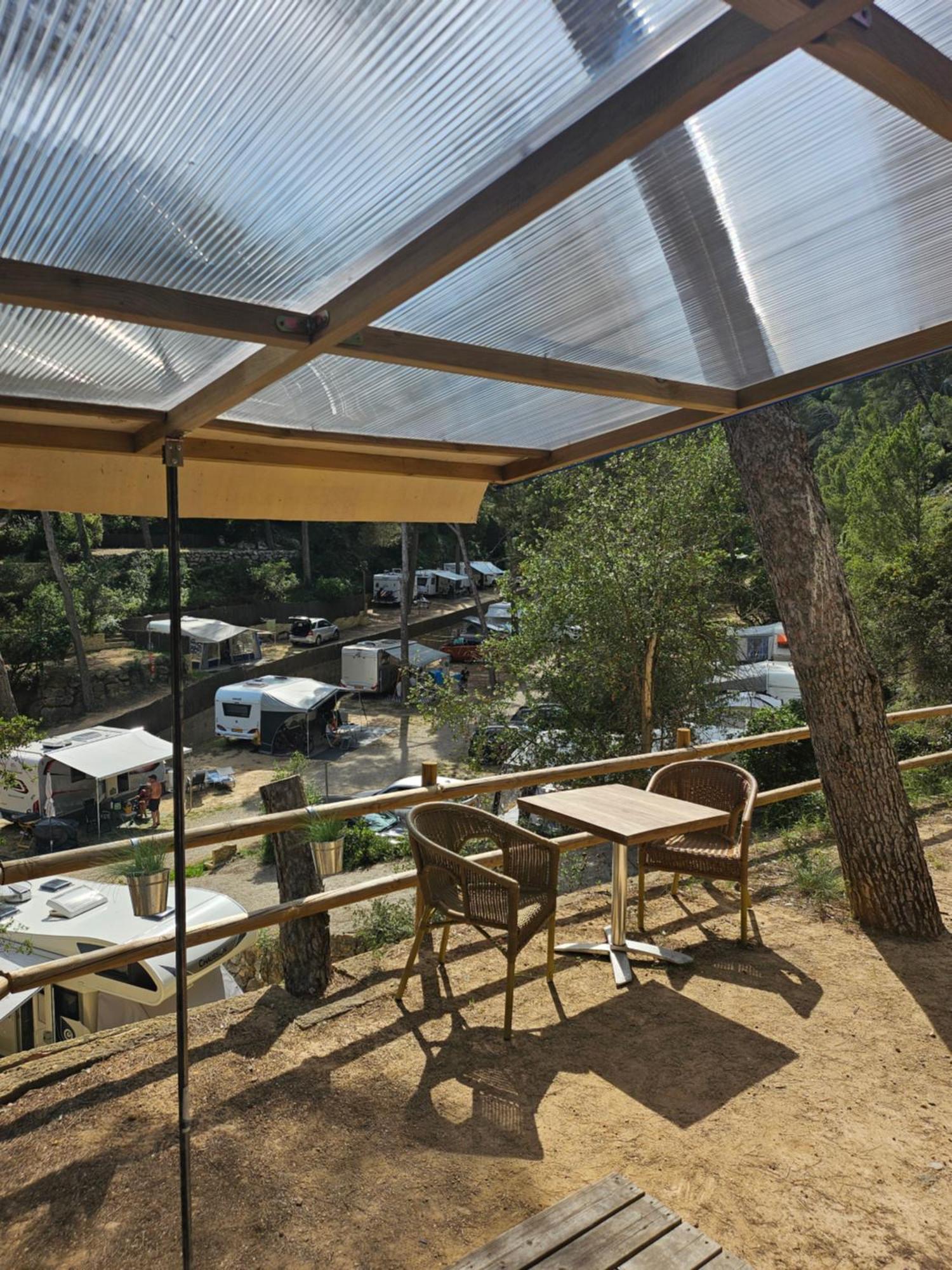 ל'אסטרטיט Glamping Lodge Estartit מראה חיצוני תמונה