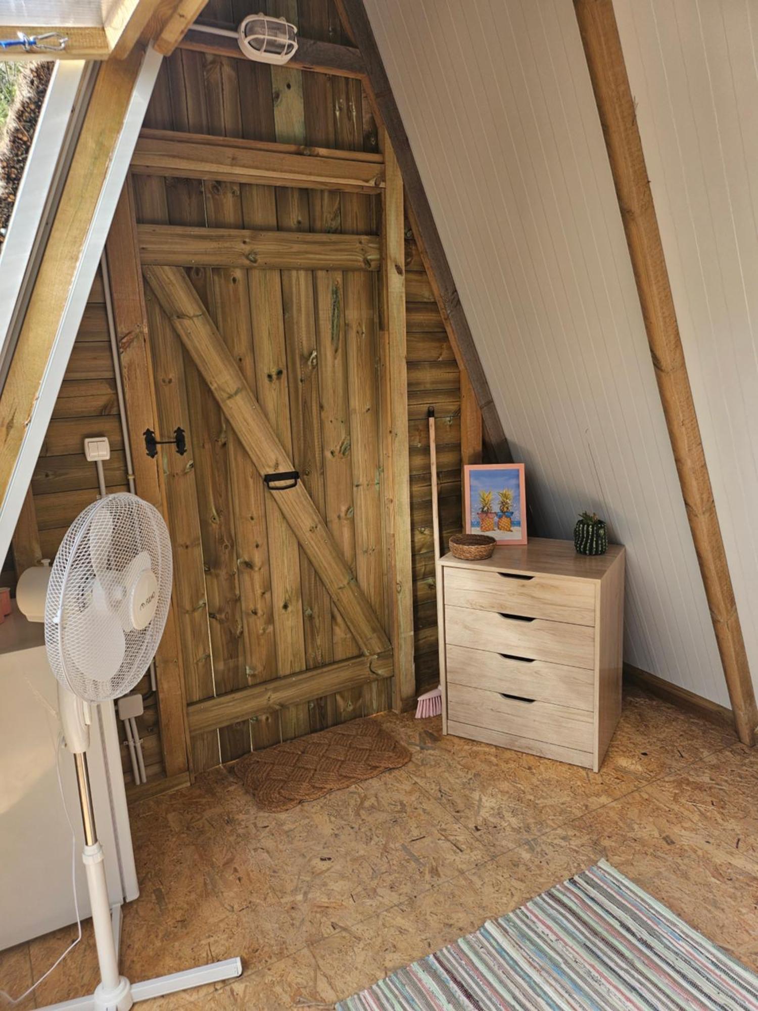 ל'אסטרטיט Glamping Lodge Estartit מראה חיצוני תמונה