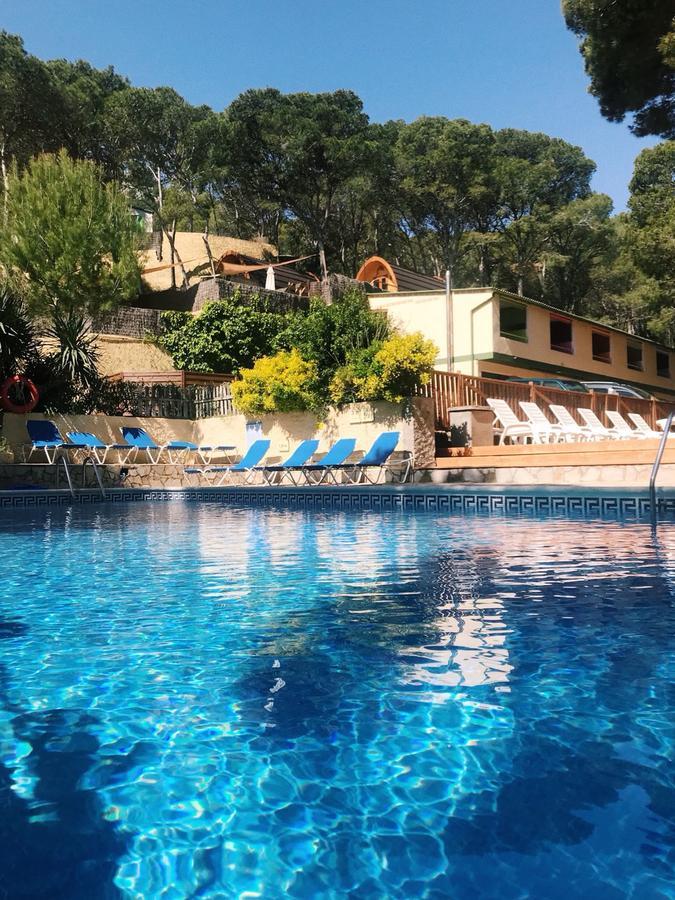 ל'אסטרטיט Glamping Lodge Estartit מראה חיצוני תמונה