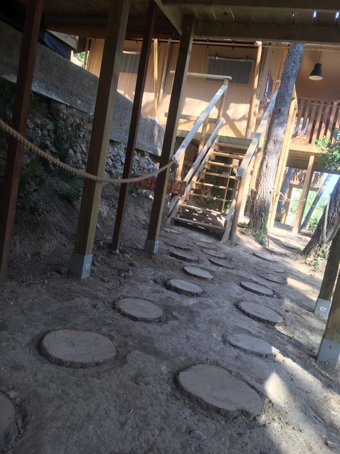 ל'אסטרטיט Glamping Lodge Estartit מראה חיצוני תמונה