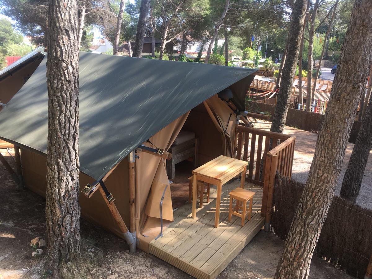 ל'אסטרטיט Glamping Lodge Estartit מראה חיצוני תמונה