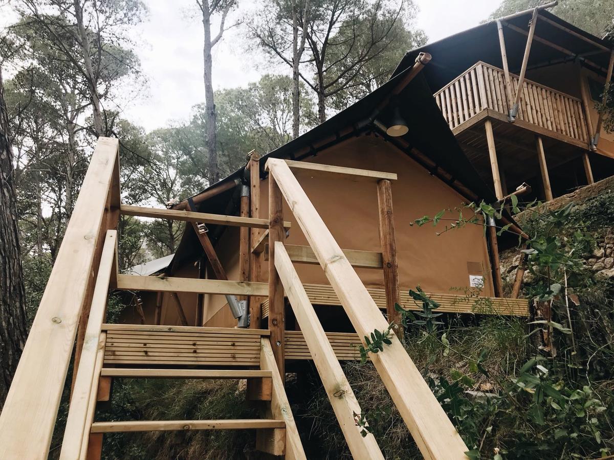 ל'אסטרטיט Glamping Lodge Estartit מראה חיצוני תמונה